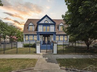 700 N Van Buren St, Bay City, MI 48708