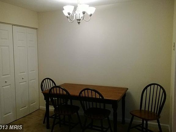 4th image of 1205 Raven Wood #101