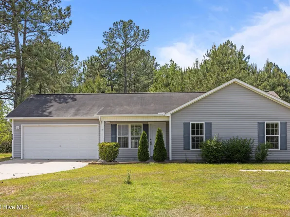 176 Ashbury Park Lane, Richlands, NC 28574