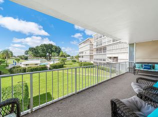 145 Atlantis Boulevard #203, Atlantis, FL 33462