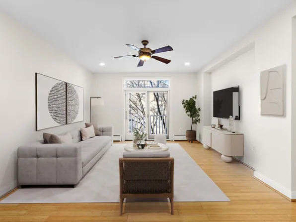 207 Shearwater Ct West image 1 of 38