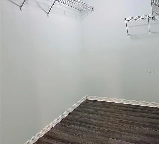 2419 Wells Ave — Photo 15