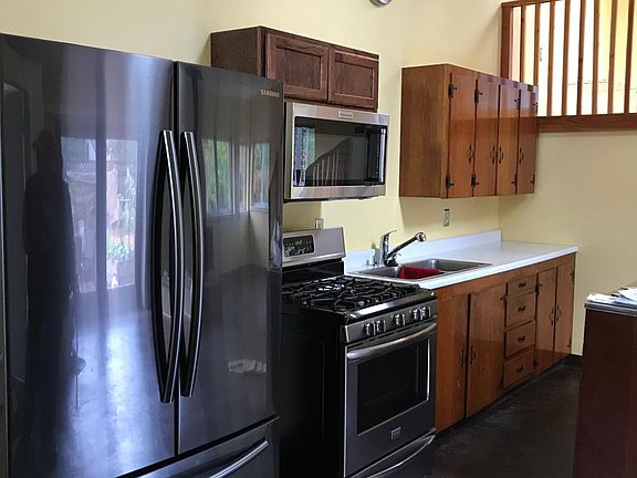 Here's the kitchen with new appliances. You can't see the d