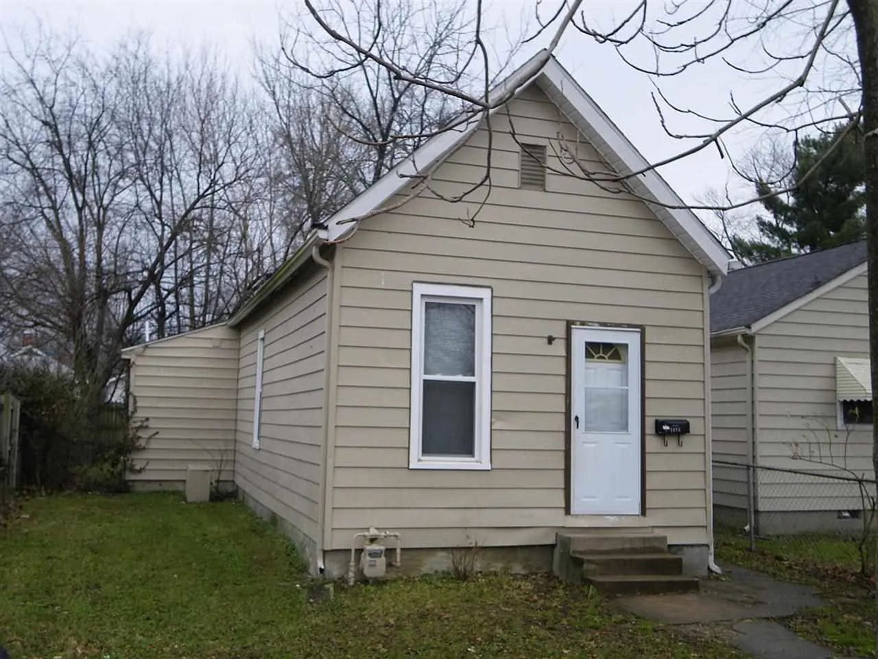 1416 Marshall Ave photo 1