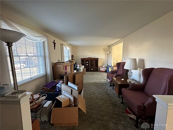 4th image of 2580 Brendon Way