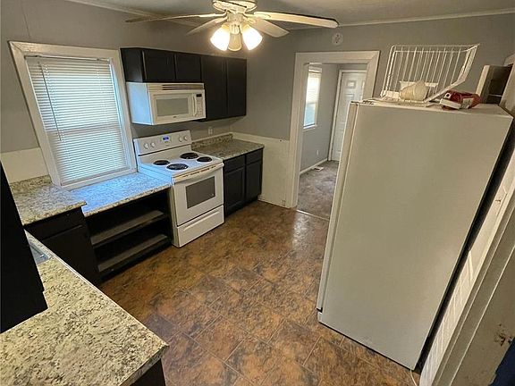 5th image of 7116 Idlewild Ave