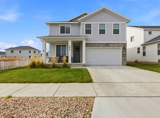 2978 S Shoreline Dr, Syracuse, UT 84075