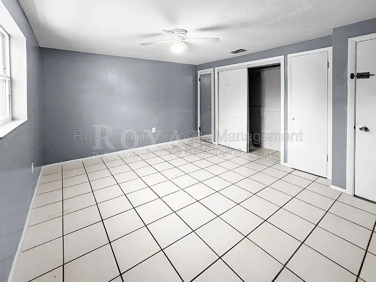 6617 Warwick Cir — Photo 29