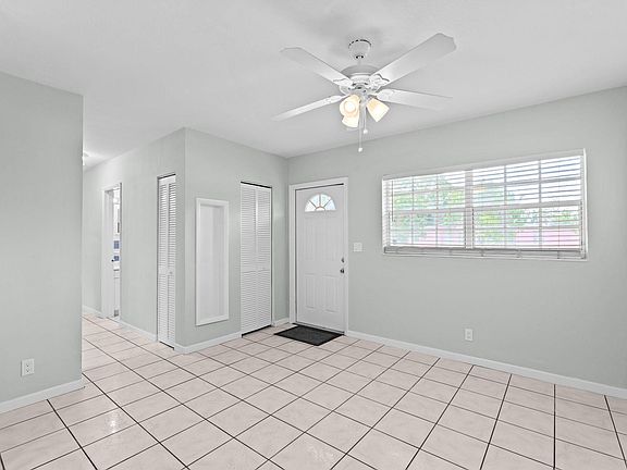 4th image of 1439 W Broome Street
