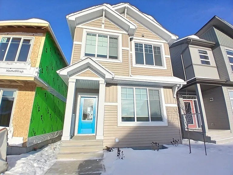 5144 Kinney Pl SW #UPPER — Photo 1
