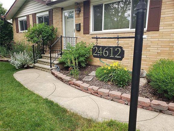 2nd image of 24612 Deerfield Dr
