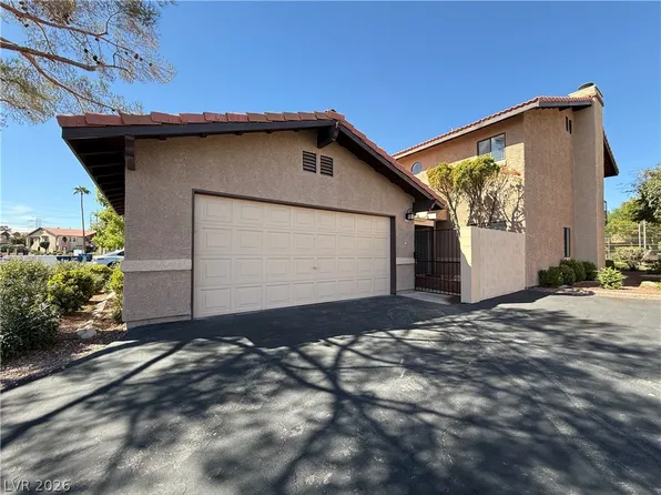 4025 Delos Dr, Las Vegas, NV 89103