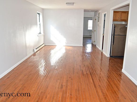 2nd image of 229 Marion St Fl 1
