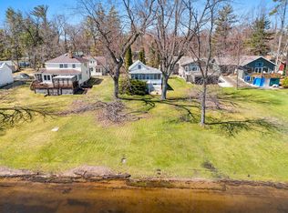 N5996 N Lake Dr, Shawano, WI 54166