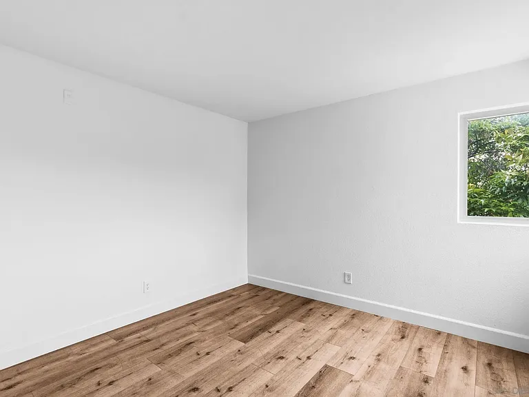 6434 Akins Ave #512 — Photo 14