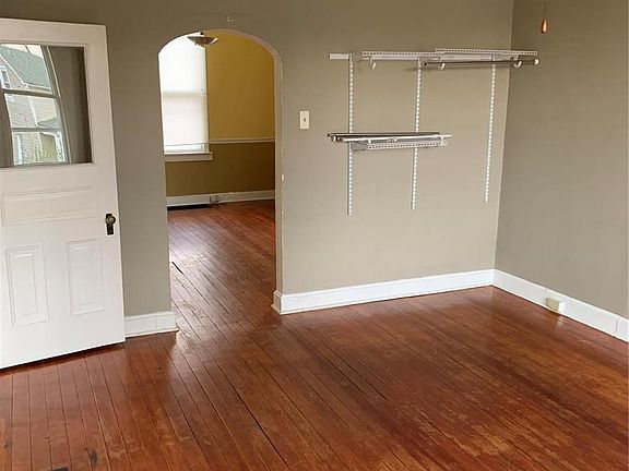 3rd image of 6231 Goener Ave
