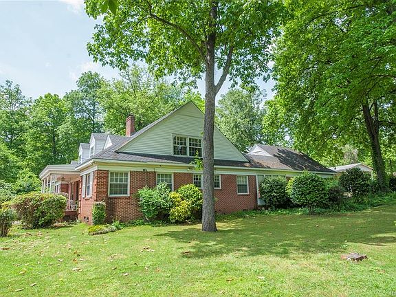 5th image of 3959 Camellia Dr