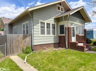 207 W Coolbaugh St, Red Oak, IA 51566
