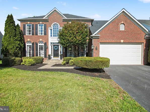 6604 Kanawha Way, Gainesville, VA 20155