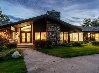 8600 Summerset Dr, Belvidere, IL 61008