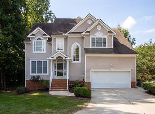 4512 Finney Pl, Chester, VA 23831