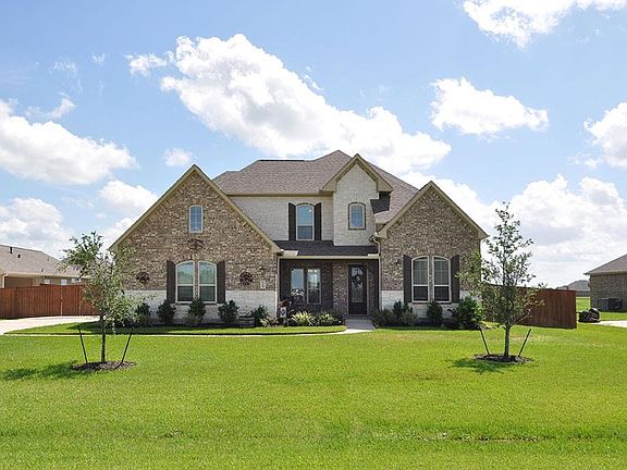 3rd image of 13426 Sunrise Bluff Dr