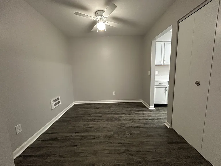 The Peak Apartments and Townhomes — Photo 34