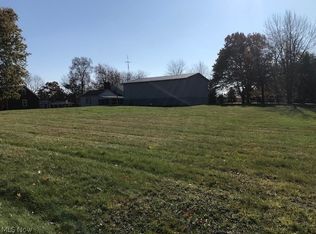 Maple St E, North Canton, OH 44720