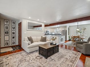 207 Chapel Ridge Dr, Glenshaw, PA 15116
