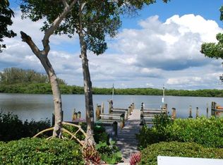 2635 N Beach Rd APT 6, Englewood, FL 34223