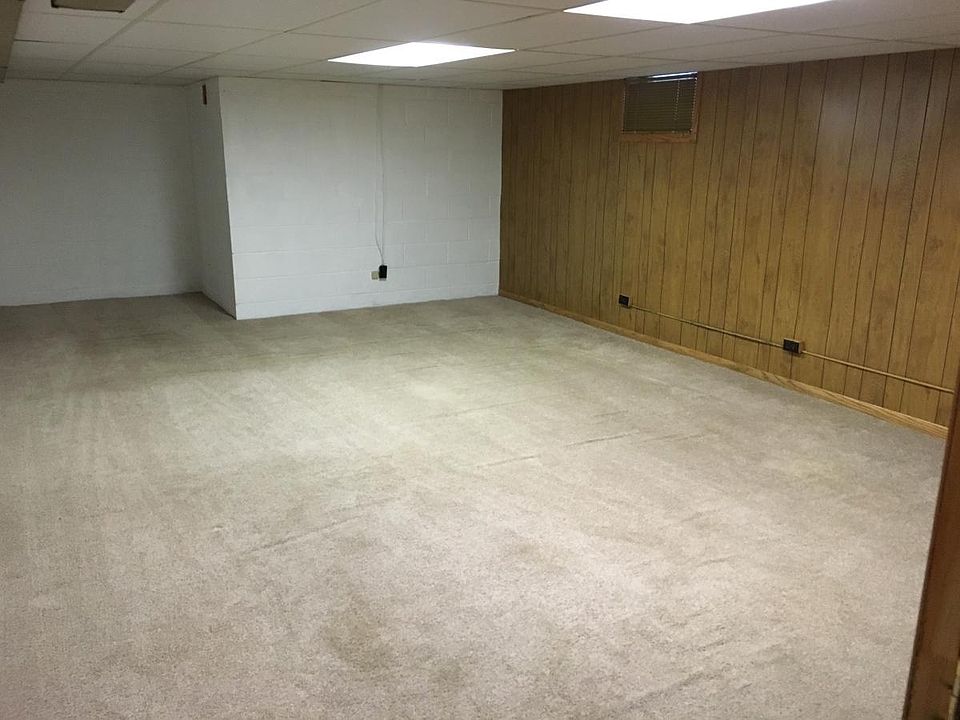 Basement rec room
