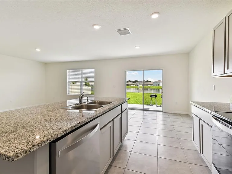 33405 Hamilton Hill Ln — Photo 9