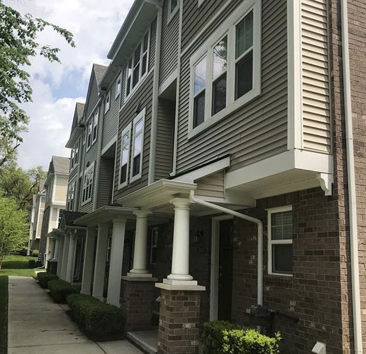 1st image of 1061 N Sherman Dr
