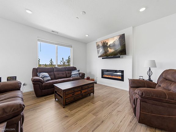 3rd image of 6901 S Boulder Ridge Dr