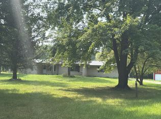 11779 Dunn Rd, Riley, MI 48041