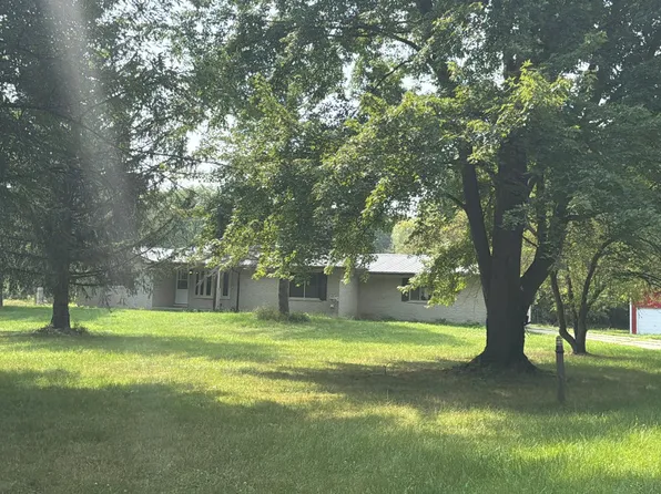 11779 Dunn Rd, Riley, MI 48041