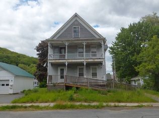 5 Elm St, Bellows Falls, VT 05101