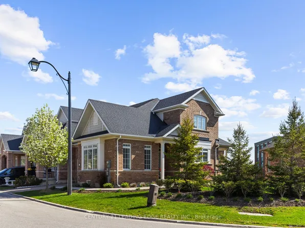 35 Lobelia St, Brampton, ON L6R 3Z6