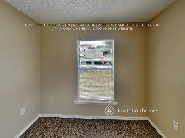 465 Gannet Ct — Photo 11