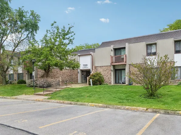 7333 Grand Ave APT 102, Downers Grove, IL 60516