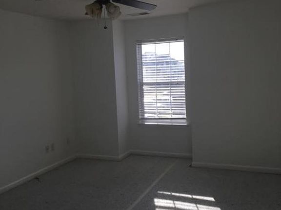 3rd image of 3814 Braswell Cir