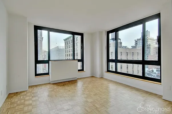 Rented by City Connections Realty | media 27