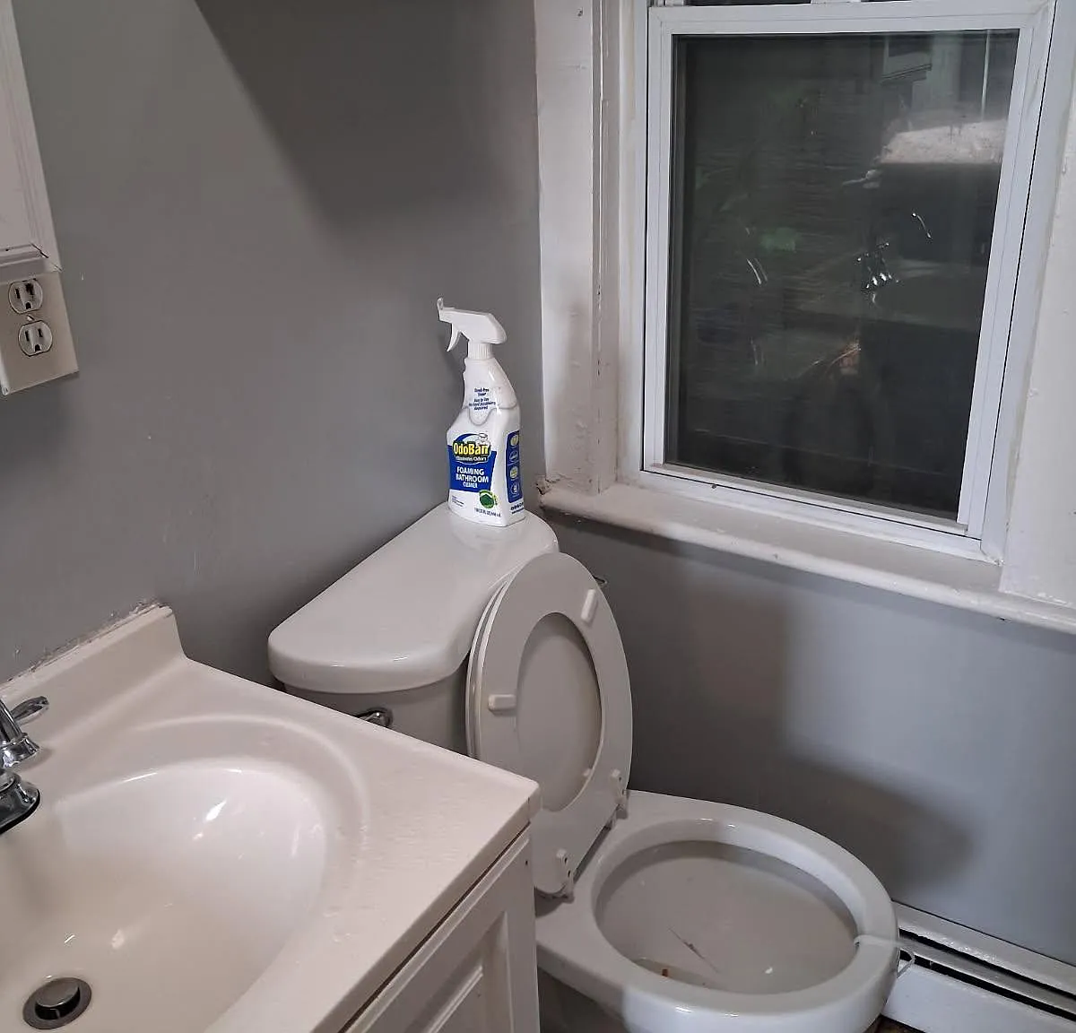 3 bed, $1,400 — Photo 4