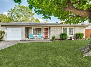 2004 Palo Alto Dr, Carrollton, TX 75006