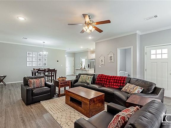 3rd image of 1273 N Corsica Dr