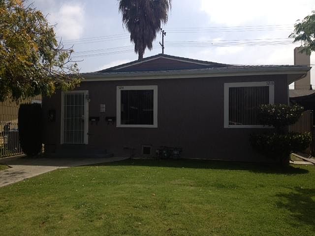 2nd image of 5214 S Manhattan Pl