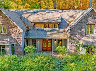 4 Quail Rd, Morgantown, WV 26508