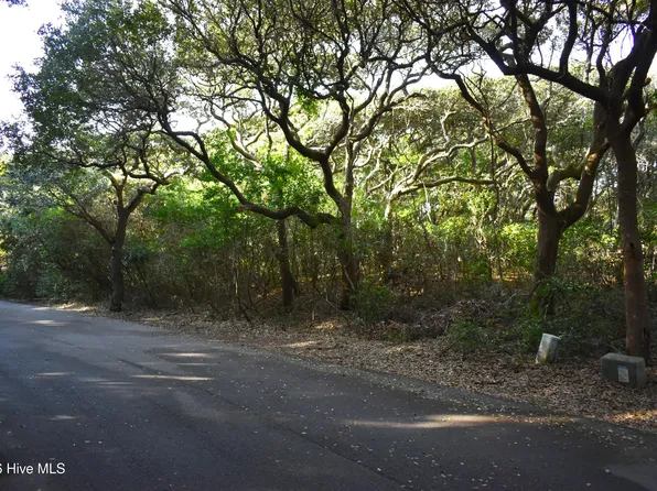 118 Sea Isle Drive, Indian Beach, NC 28512