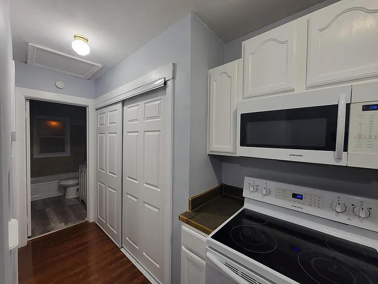 852 Negley Ave #A — Photo 9