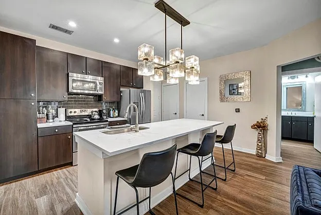 1900 Barton Springs Rd #3024 — Photo 18